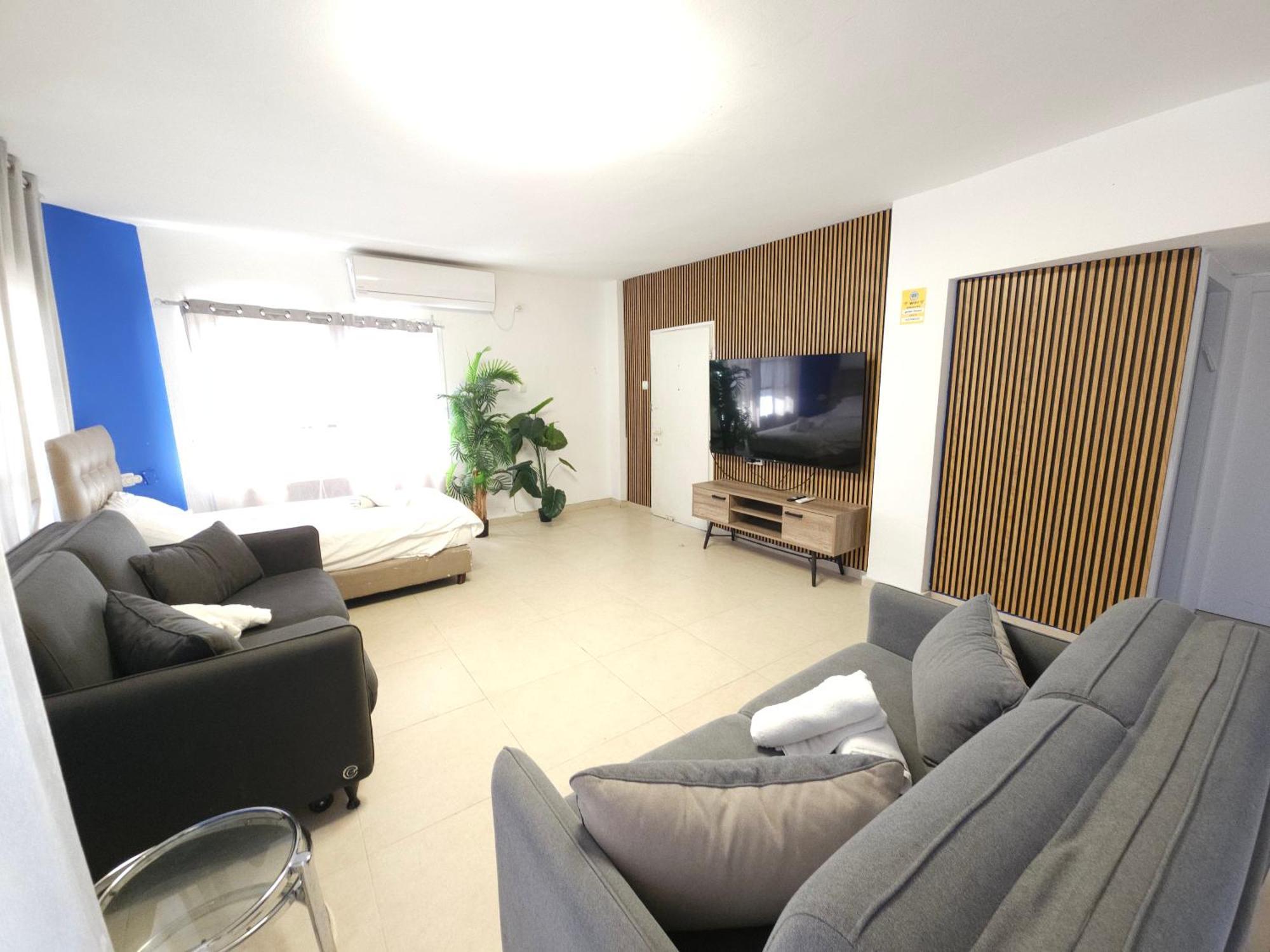 Barak Royal Suites 20 Garden Jacuzzi - ג'קוזי בחצר Eilat Exterior photo